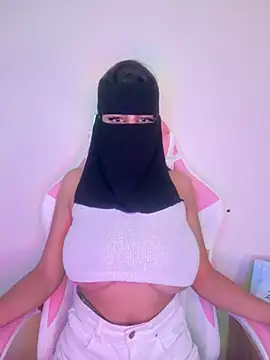 Snapshot of shanelle0 chatting on 02.20.25 shanelle0 online show from 02.20.25