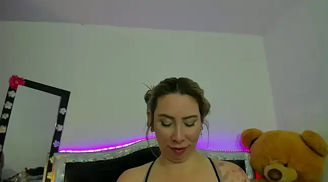 JanneKim online show from 01.14.25