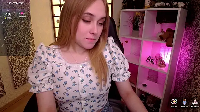 LianaBright online show from 01.25.25