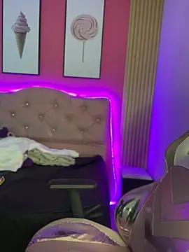 Snapshot of Paloma__LS chatting on 02.13.25 Paloma LS online show from 02.13.25