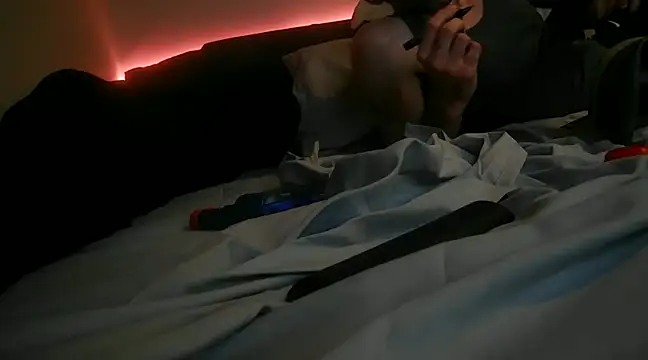 Snapshot of smokee_parT903 chatting on 12.17.24 smokee parT903 online show from 12.17.24