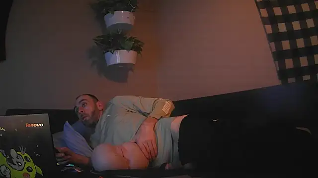 Snapshot of smokee_parT903 chatting on 01.02.25 smokee parT903 online show from 01.02.25