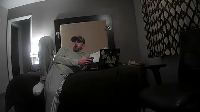 Snapshot of smokee_parT903 chatting on 03.08.25 smokee parT903 online show from 03.08.25