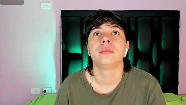 AbbySmiitth  online show from 03.17.25