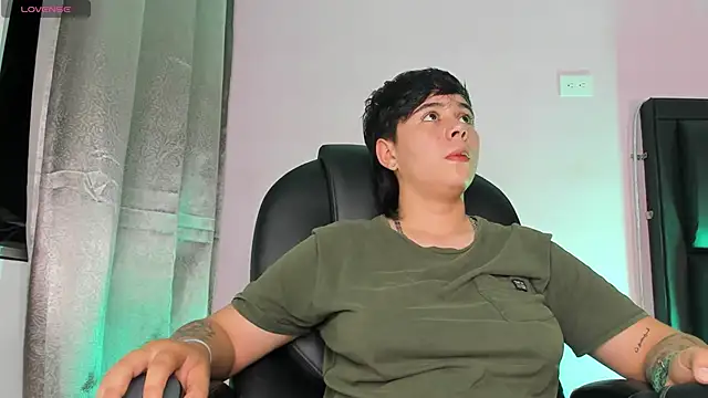 AbbySmiitth  online show from 03.17.25