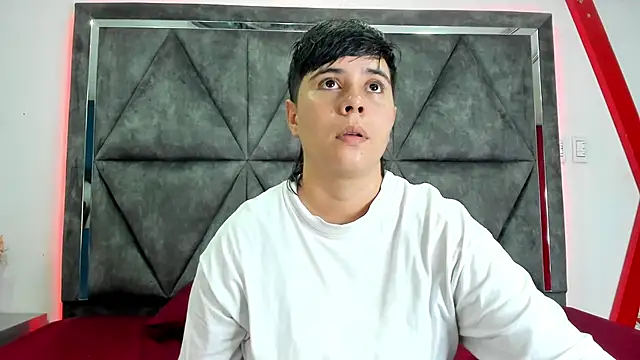 AbbySmiitth  online show from 04.22.26