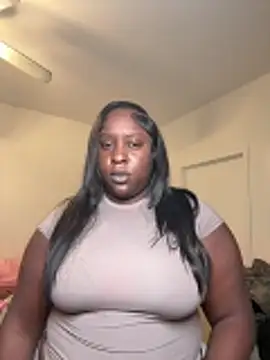 Snapshot of Insultedbalceni chatting on 02.05.26 Insultedbalceni online show from 02.05.26