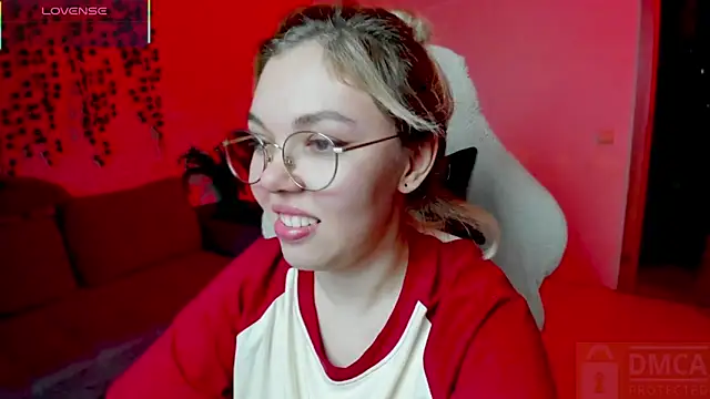 Snapshot of whoa-hoa-hoa-hoa-hoa chatting on 11.07.25 whoa-hoa-hoa-hoa-hoa online show from 11.07.25