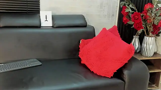 KENDER21  online show from 03.20.25