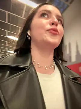 meow girl online show from 01.10.25