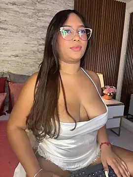 Snapshot of MadisonHunter2024 chatting on 02.04.26 MadisonHunter2024 online show from 02.04.26