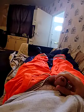 Snapshot of ADAMWILBY34 chatting on 11.09.25 ADAMWILBY34 online show from 11.09.25