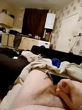 Snapshot of ADAMWILBY34 chatting on 12.23.25 ADAMWILBY34 online show from 12.23.25