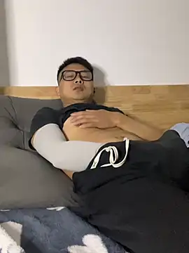 lixiaoshuai8 online show from 03.06.25