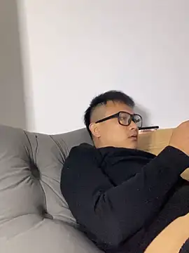 lixiaoshuai8 online show from 03.07.25