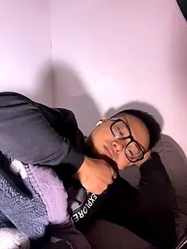 lixiaoshuai8 online show from 11.21.25