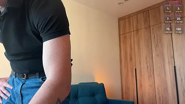 cute mark online show from 04.09.26