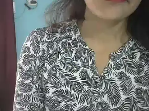 Snapshot of Nehasingh2024 chatting on 01.25.25 Nehasingh2024 online show from 01.25.25