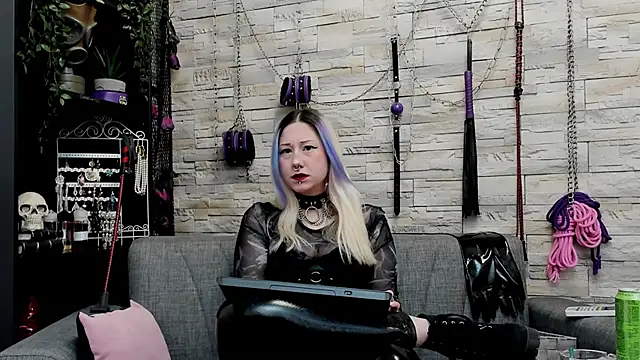 CruelMistress online show from 01.11.26