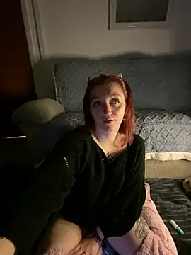 Stoner BarbieXX online show from 01.20.25