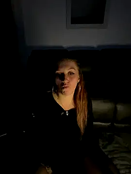 Stoner BarbieXX online show from 10.15.25