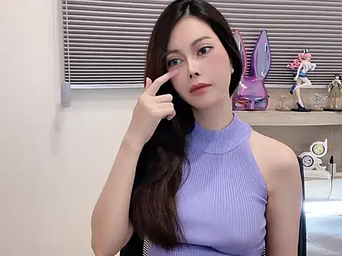 Zozo qq online show from 10.31.25