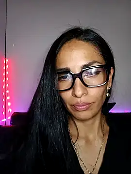 chloewildd  online show from 10.22.25