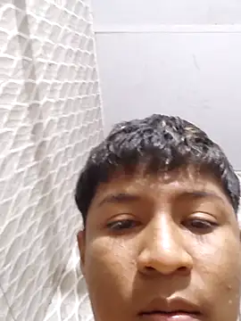 Snapshot of Tu_papi_69_ chatting on 10.16.25 Tu papi 69 online show from 10.16.25