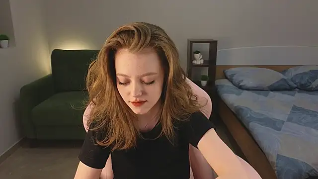 Eveleen Soleen online show from 01.15.25