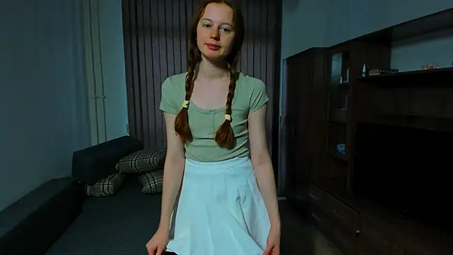 Fire Luna online show from 12.23.24