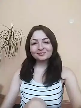 Snapshot of Kate289 chatting on 02.05.25 Kate289 online show from 02.05.25