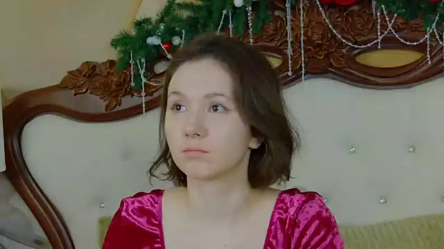 Snapshot of IreneRaye chatting on 01.08.25 IreneRaye online show from 01.08.25