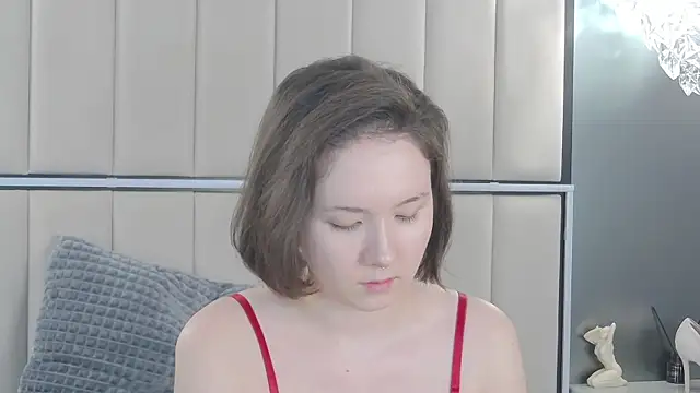 Snapshot of IreneRaye chatting on 01.13.25 IreneRaye online show from 01.13.25