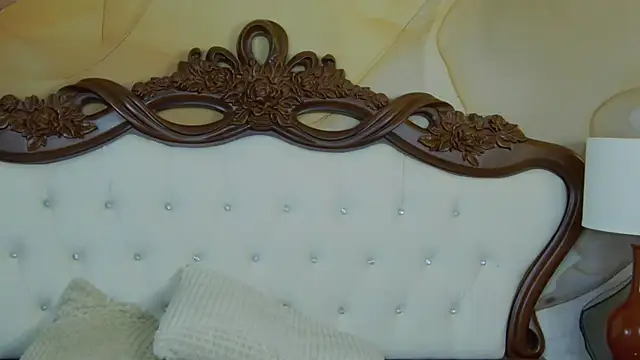 Snapshot of IreneRaye chatting on 01.14.25 IreneRaye online show from 01.14.25