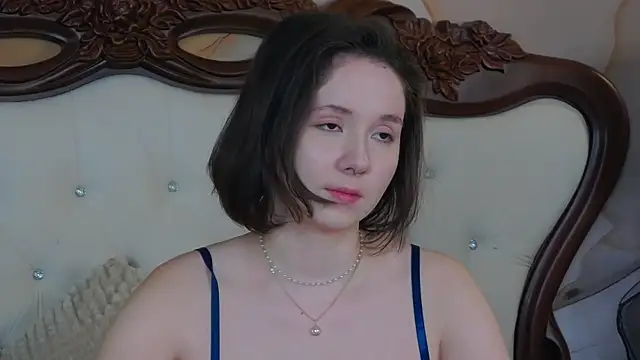 Snapshot of IreneRaye chatting on 02.18.25 IreneRaye online show from 02.18.25