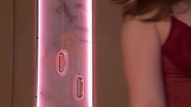 Snapshot of IreneRaye chatting on 10.04.25 IreneRaye online show from 10.04.25