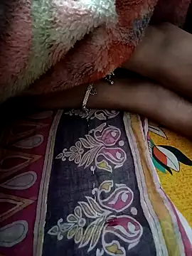 Snapshot of lakey91girl chatting on 01.28.25 lakey91girl online show from 01.28.25