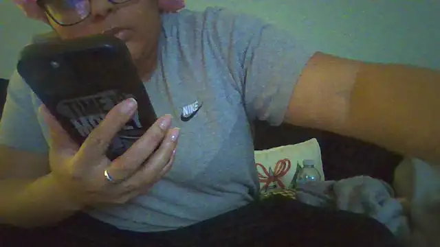 Snapshot of vanilla_chocolate23 chatting on 12.13.24 vanilla chocolate23 online show from 12.13.24