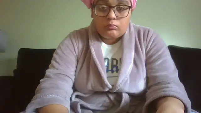 Snapshot of vanilla_chocolate23 chatting on 02.16.25 vanilla chocolate23 online show from 02.16.25