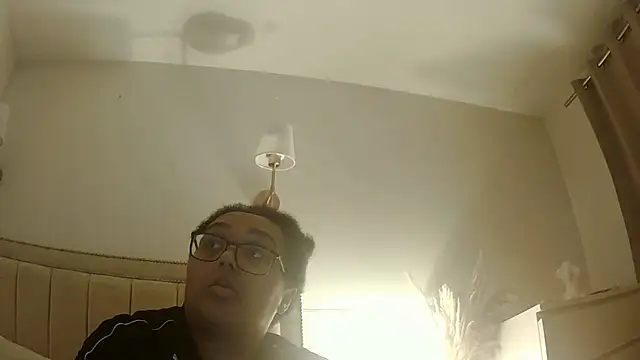 Snapshot of vanilla_chocolate23 chatting on 11.07.25 vanilla chocolate23 online show from 11.07.25