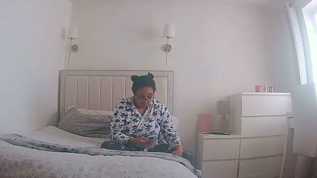 vanilla chocolate23 online show from 03.14.26