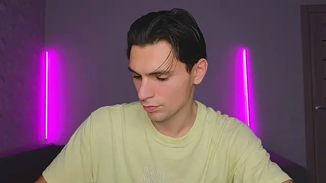 denlover1 online show from 02.18.26