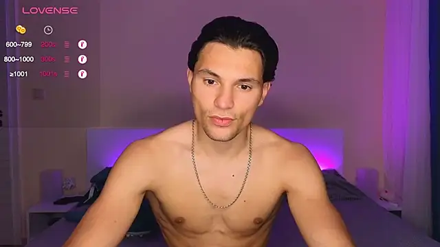 denlover1 online show from 04.30.26