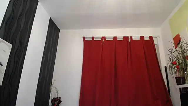 Missnikita6 online show from 12.14.24