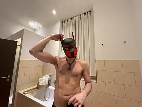 manforhotfun online show from 04.04.26