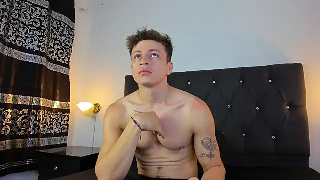 Angel Cuervo online show from 02.17.25