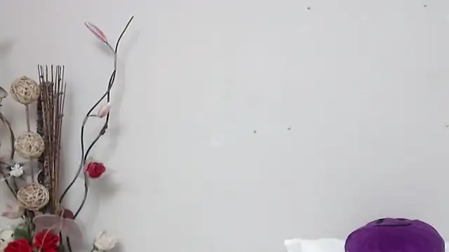 Nicol Love0 online show from 01.25.25