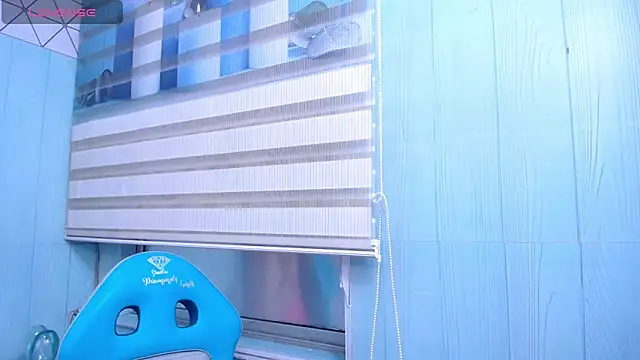 Snapshot of sweet_thalia_ chatting on 01.10.25 sweet thalia online show from 01.10.25