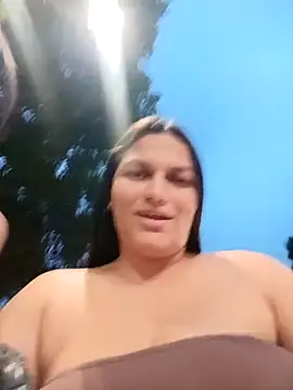 girl milk1 online show from 12.16.25