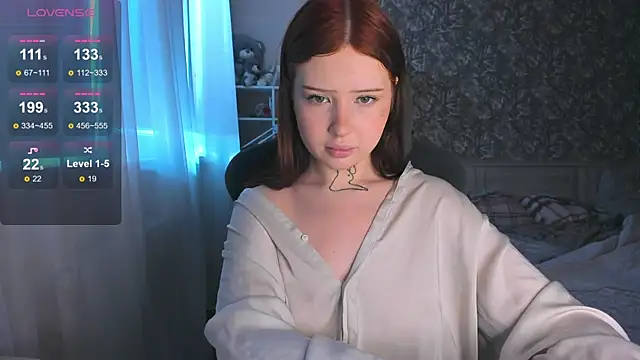 Snapshot of kate8ketee8 chatting on 11.17.25 kate8ketee8 online show from 11.17.25